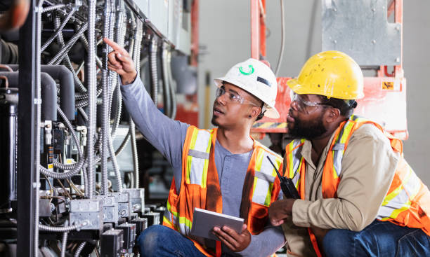 Best Commercial Electrician Services  in Lowell, IN